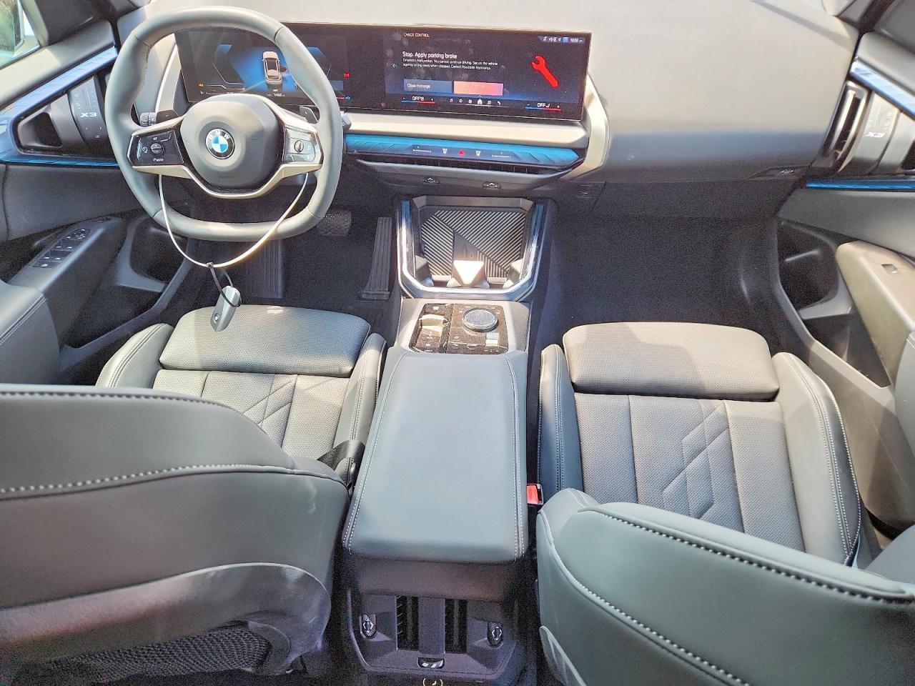 2025 BMW X3 30 xDrive - zdjęcie 8