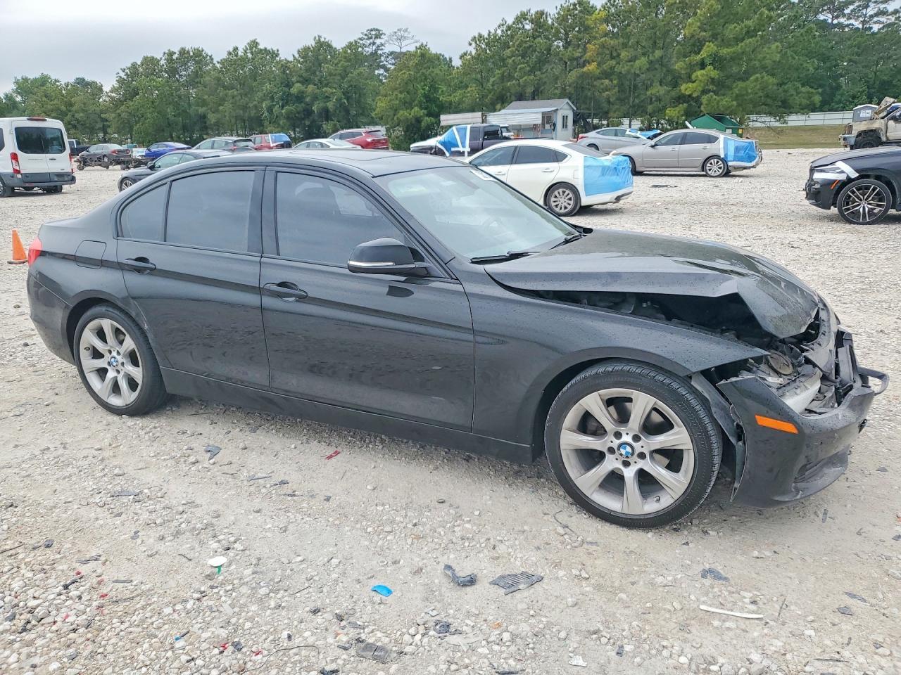 2015 BMW 320 I - zdjęcie 4