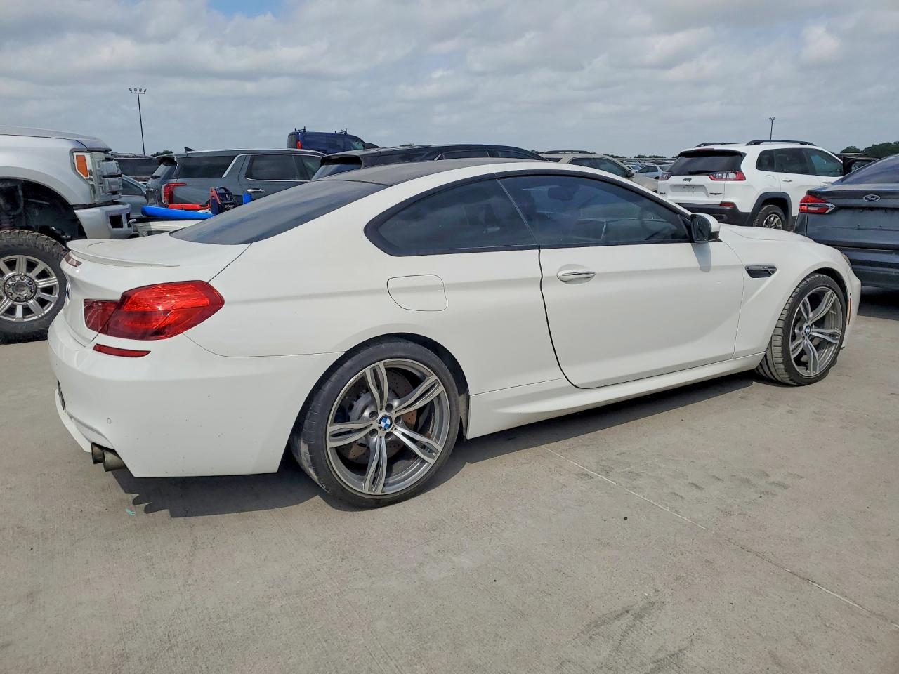 2014 BMW M6 - zdjęcie 3