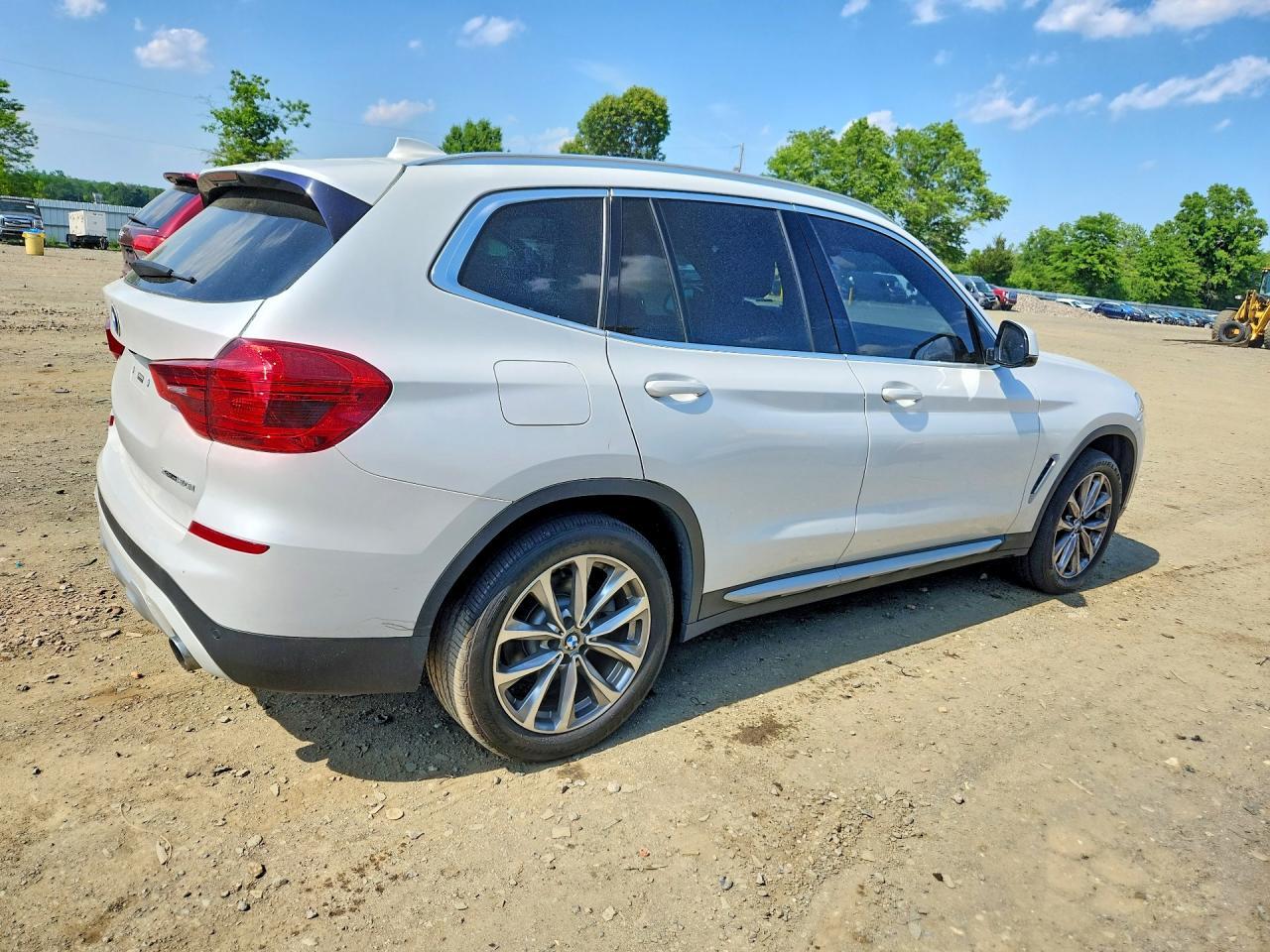 2019 BMW X3 xDrive30I - zdjęcie 3
