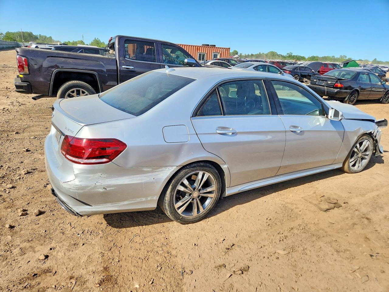 2016 Mercedes-Benz E 250 Bluetec - zdjęcie 3