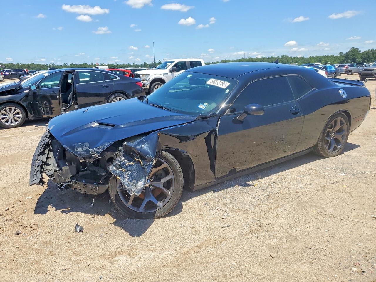 2019 Dodge Challenger - zdjęcie główne