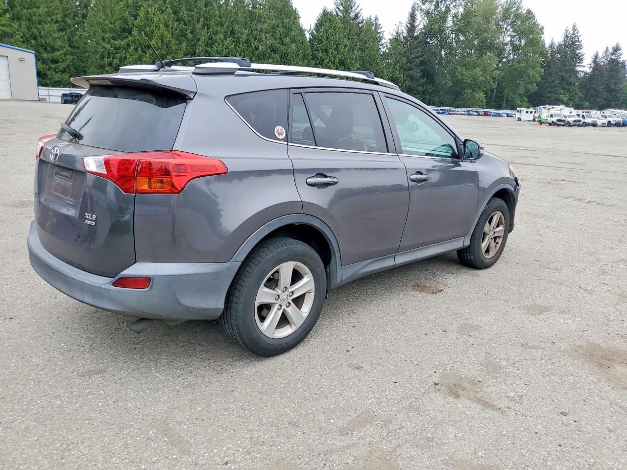 2013 Toyota Rav4 Xle - zdjęcie 3