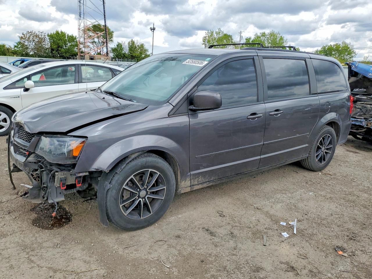 2017 Dodge Grand Caravan Gt - zdjęcie główne