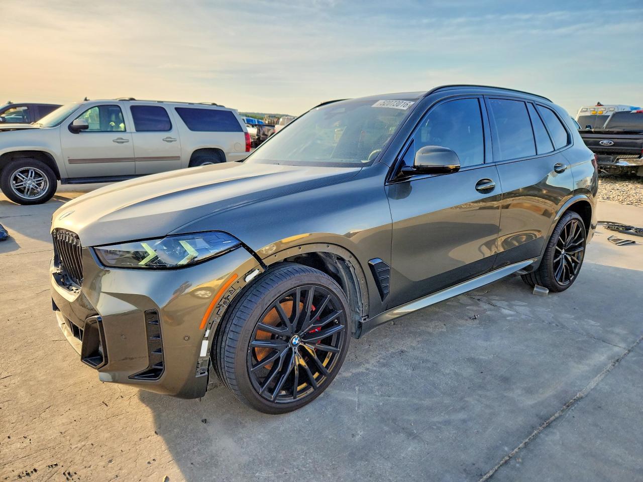 2024 BMW X5 xDrive40I - zdjęcie główne