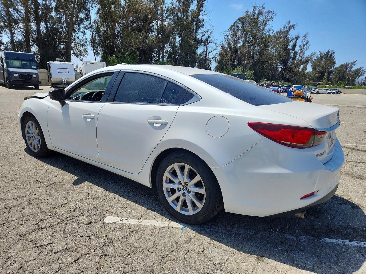 2015 Mazda 6 Sport - zdjęcie 2