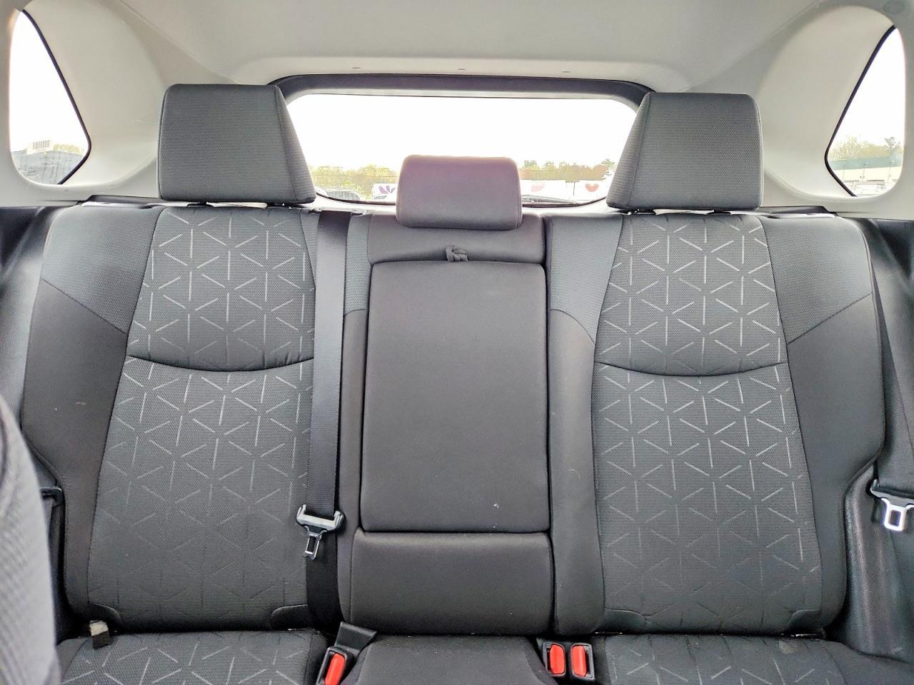 2025 Toyota Rav4 Hybrid Xle - zdjęcie 10