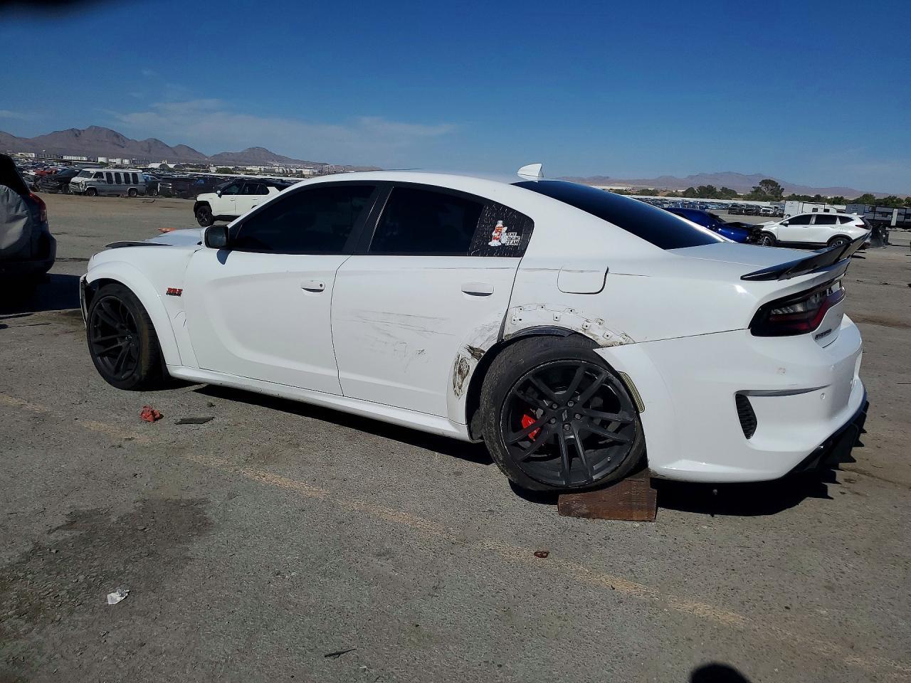 2021 Dodge Charger Scat Pack - zdjęcie 2