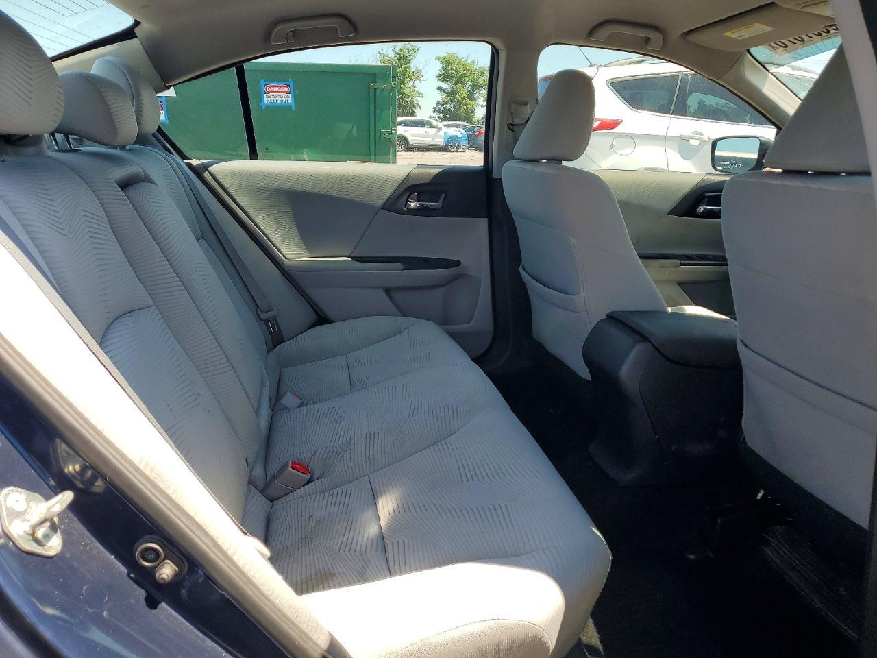 2017 Honda Accord Lx - zdjęcie 10
