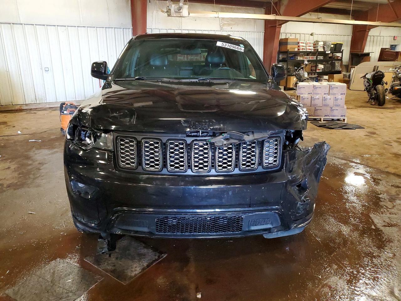 2021 Jeep Grand Cherokee Laredo - zdjęcie 5
