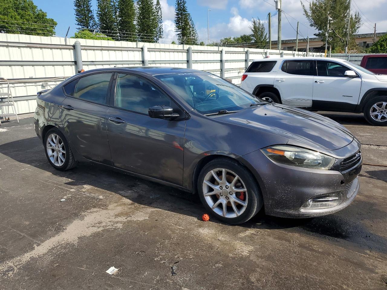 2016 Dodge Dart Sxt - zdjęcie 4