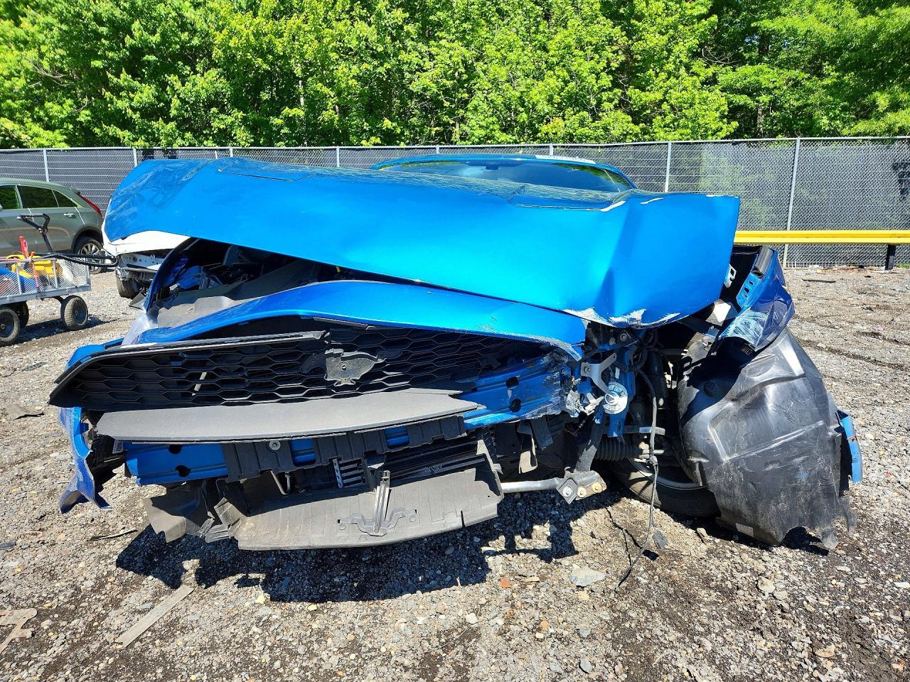 2019 Ford Mustang - zdjęcie 5