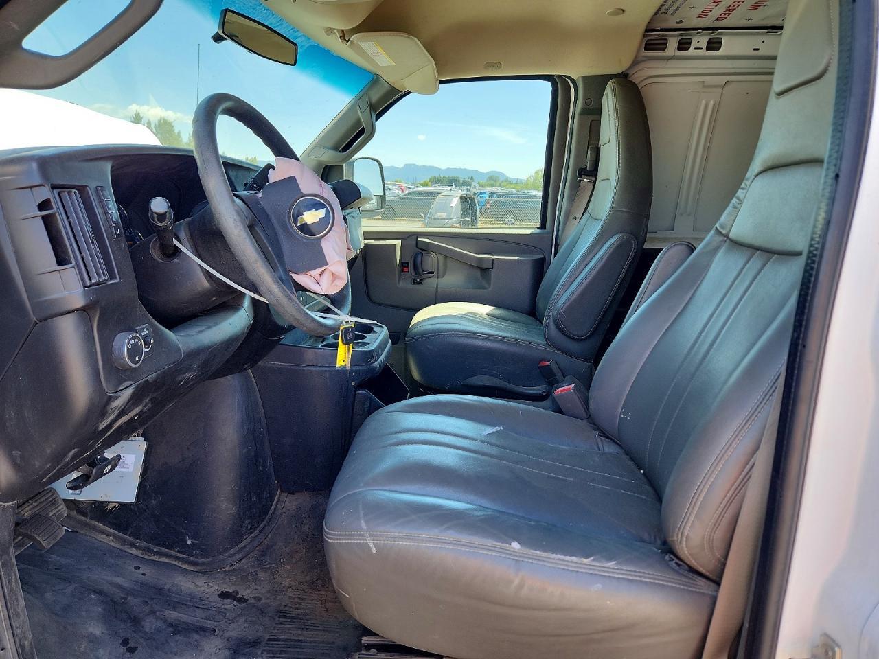 2017 Chevrolet Express 2500 1Wt - zdjęcie 7