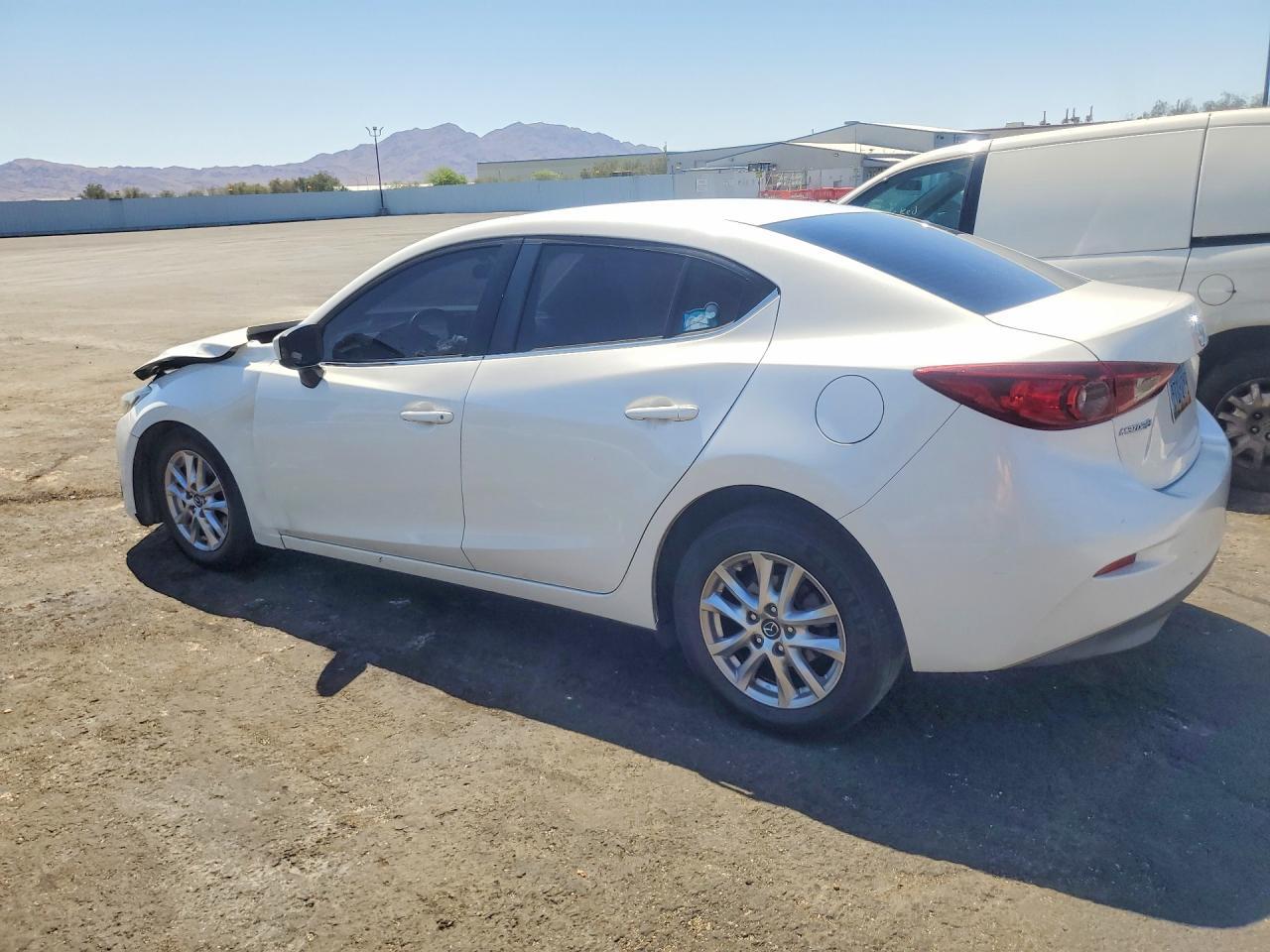 2016 Mazda 3 Sport - zdjęcie 2