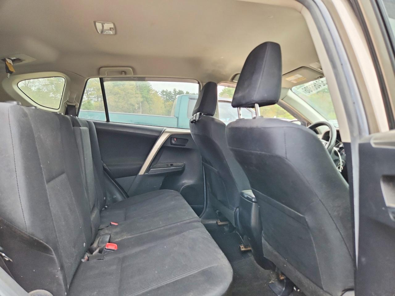 2014 Toyota Rav4 Le - zdjęcie 11