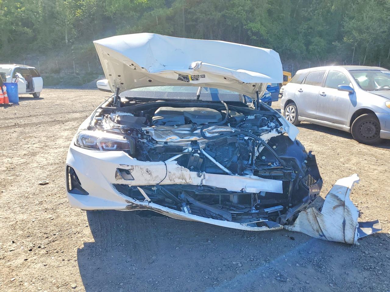 BMW Seria 3 - zdjęcie 5
