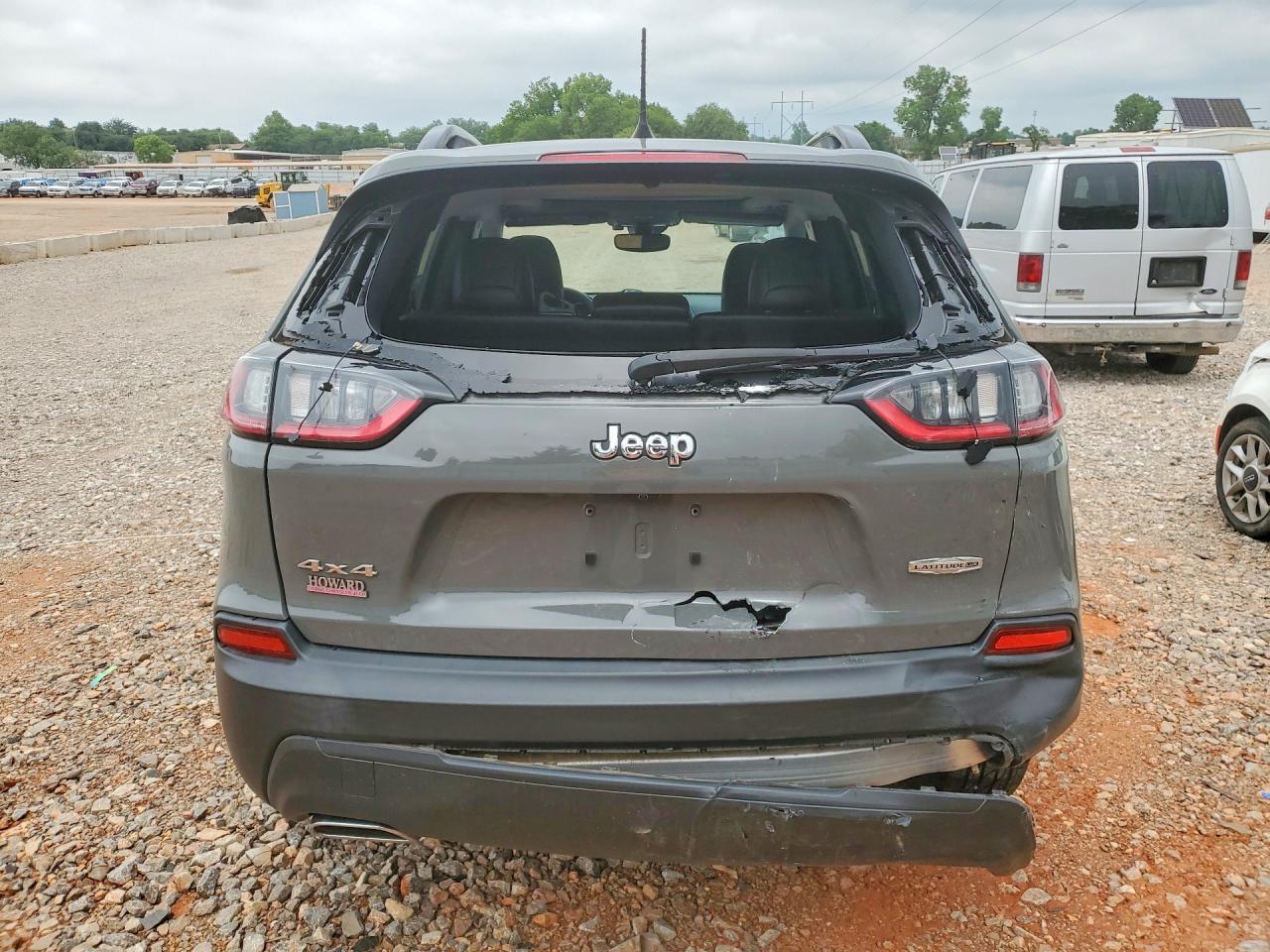 2022 Jeep Cherokee Latitude Lux - zdjęcie 6