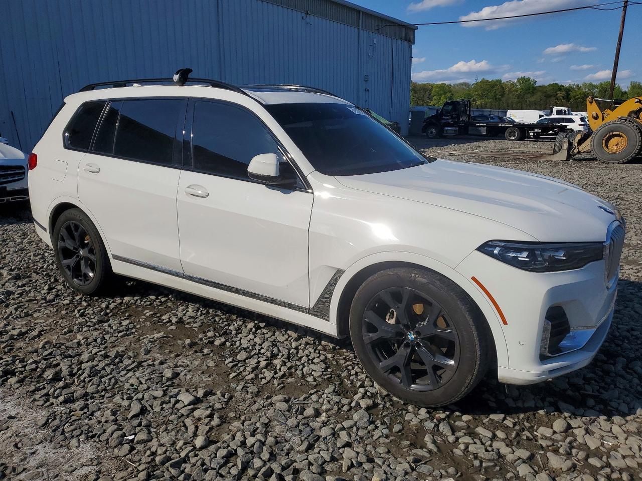 2022 BMW X7 xDrive40I - zdjęcie 4