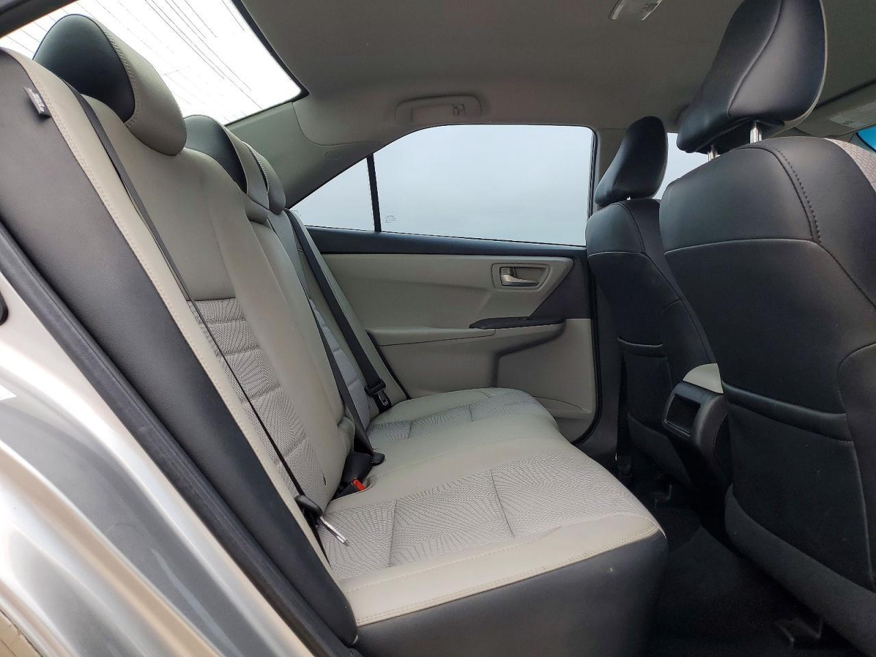 2016 Toyota Camry Base/Se/Le/Xle - zdjęcie 10