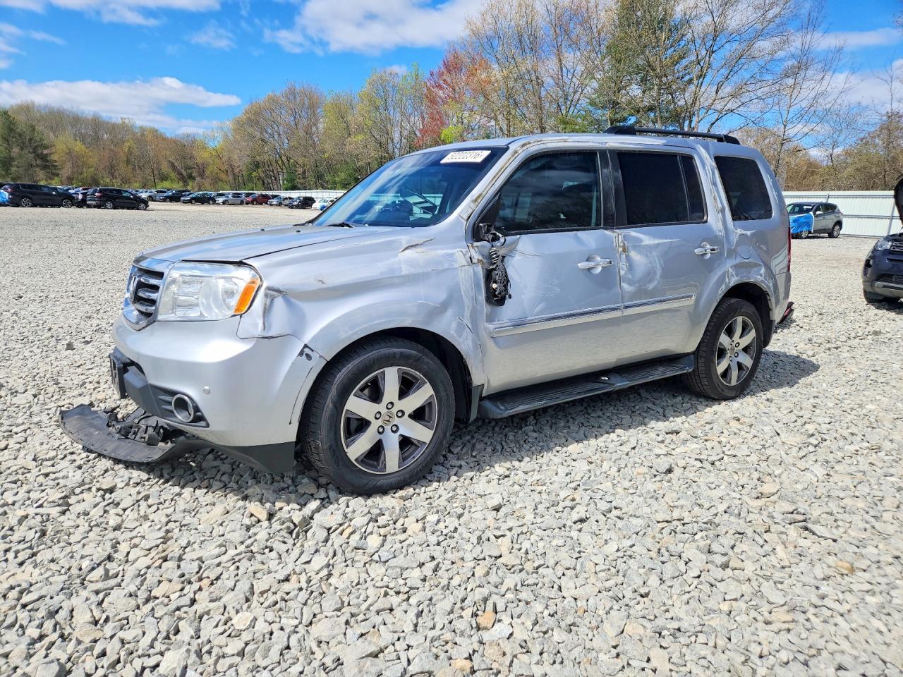 2014 Honda Pilot Touring - zdjęcie główne