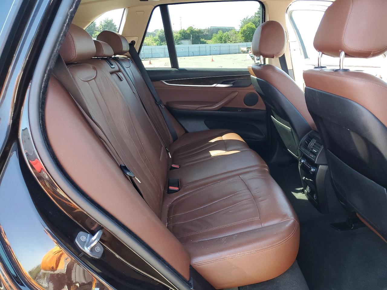 2015 BMW X5 xDrive35I - zdjęcie 11