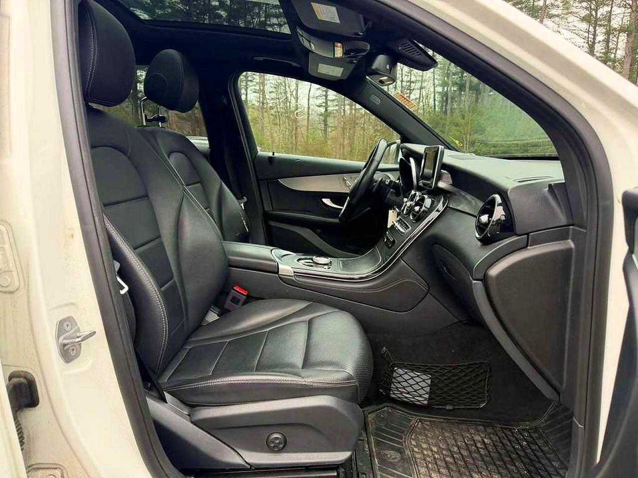 2019 Mercedes-Benz Glc 300 4Matic - zdjęcie 5
