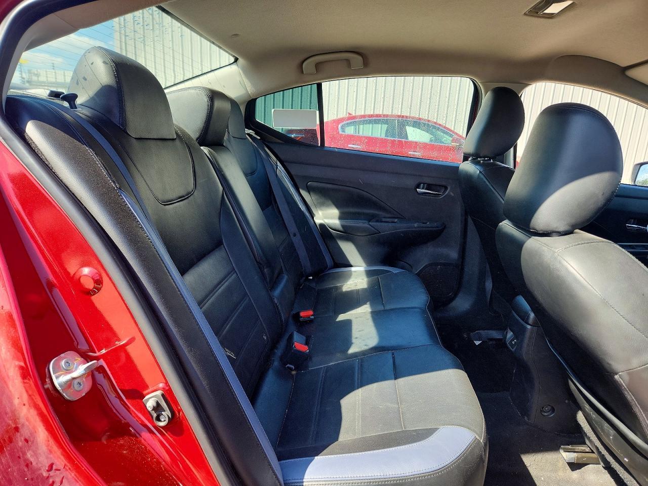 2023 Nissan Versa - zdjęcie 10
