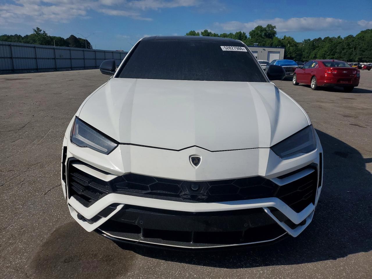 2019 Lamborghini Urus - zdjęcie 5