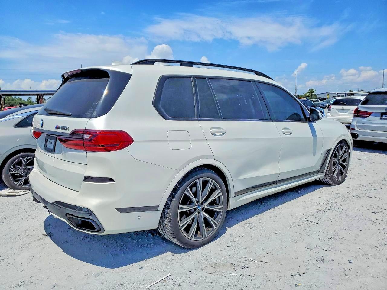 2019 BMW X7 xDrive50I - zdjęcie 3