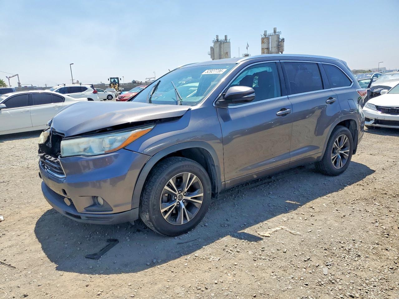 2016 Toyota Highlander Xle - zdjęcie główne