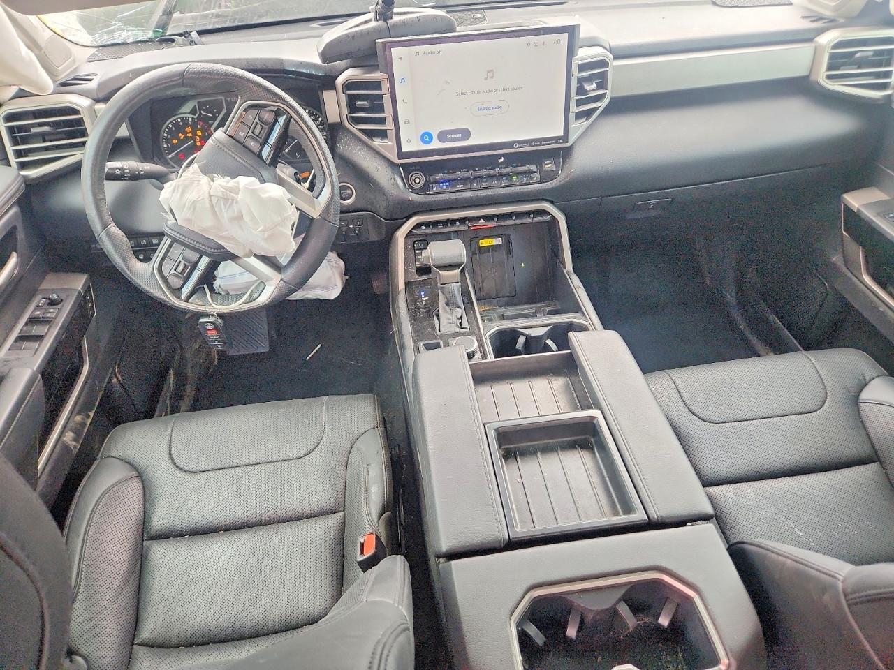 2022 Toyota Tundra Crewmax Limited - zdjęcie 8