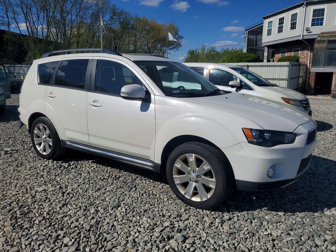 2013 Mits Outlander - zdjęcie 4