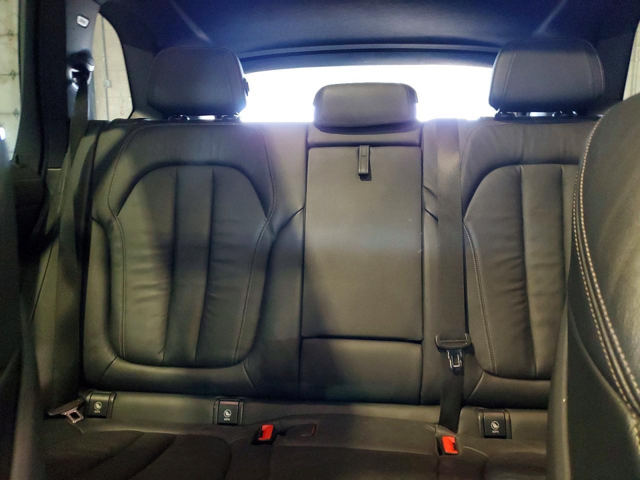 2019 BMW X5 xDrive40I - zdjęcie 10