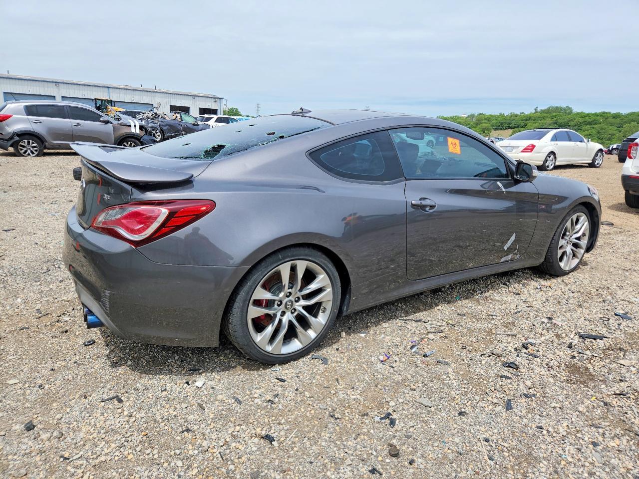 2013 Hyundai Genesis Coupe 3.8L - zdjęcie 3