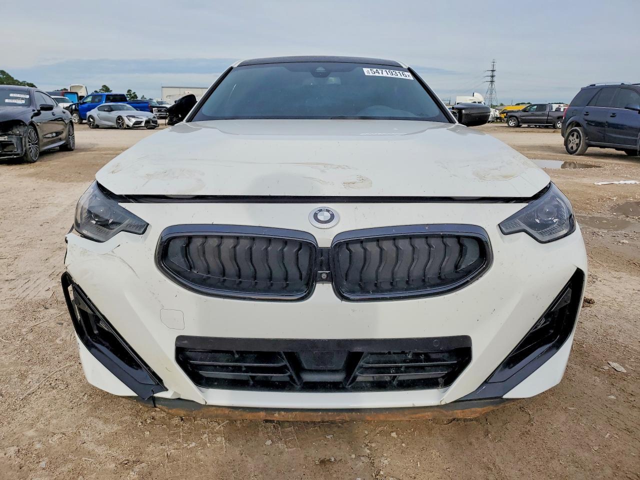 2022 BMW M240Xi - zdjęcie 5