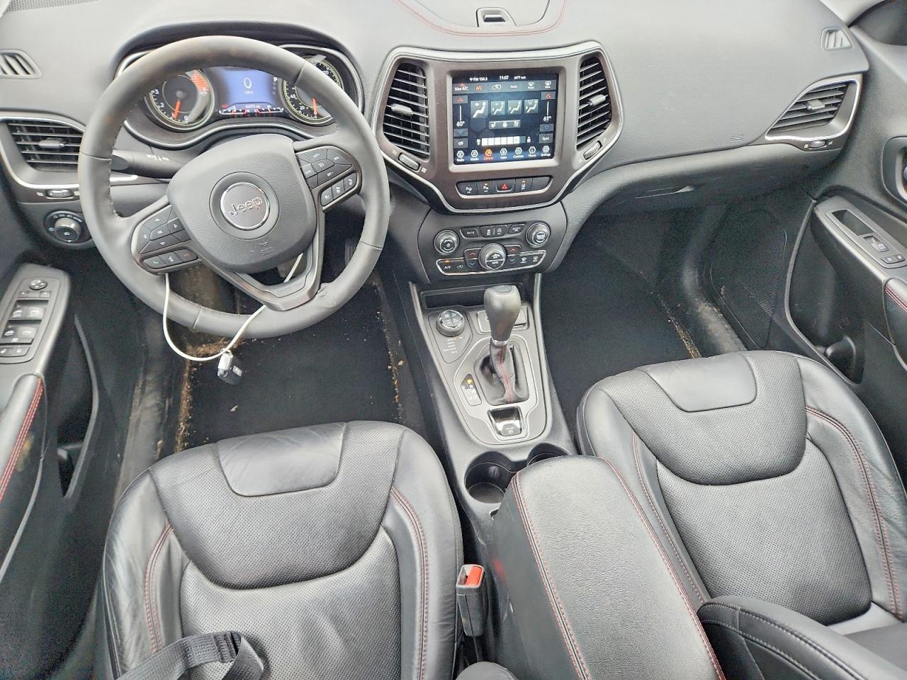 2021 Jeep Cherokee - zdjęcie 8