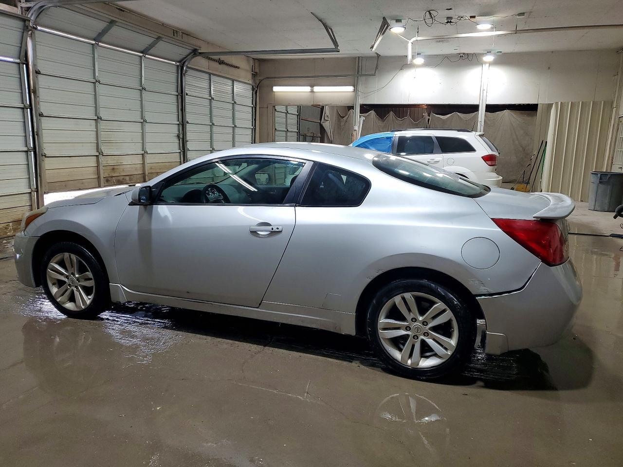 2013 Nissan Altima S - zdjęcie 2