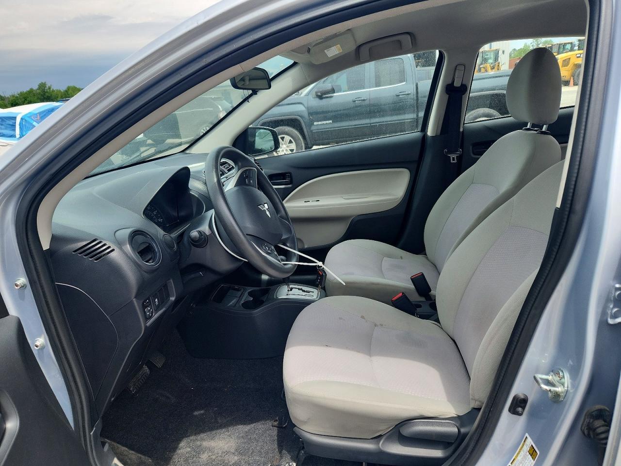 2019 Mitsubishi Mirage - zdjęcie 7