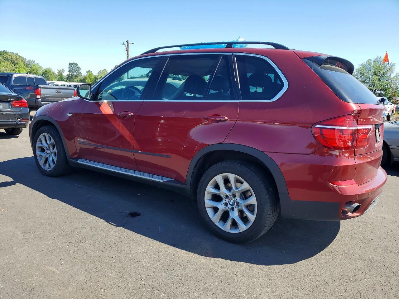 2013 BMW X5 xDrive35I - zdjęcie 2