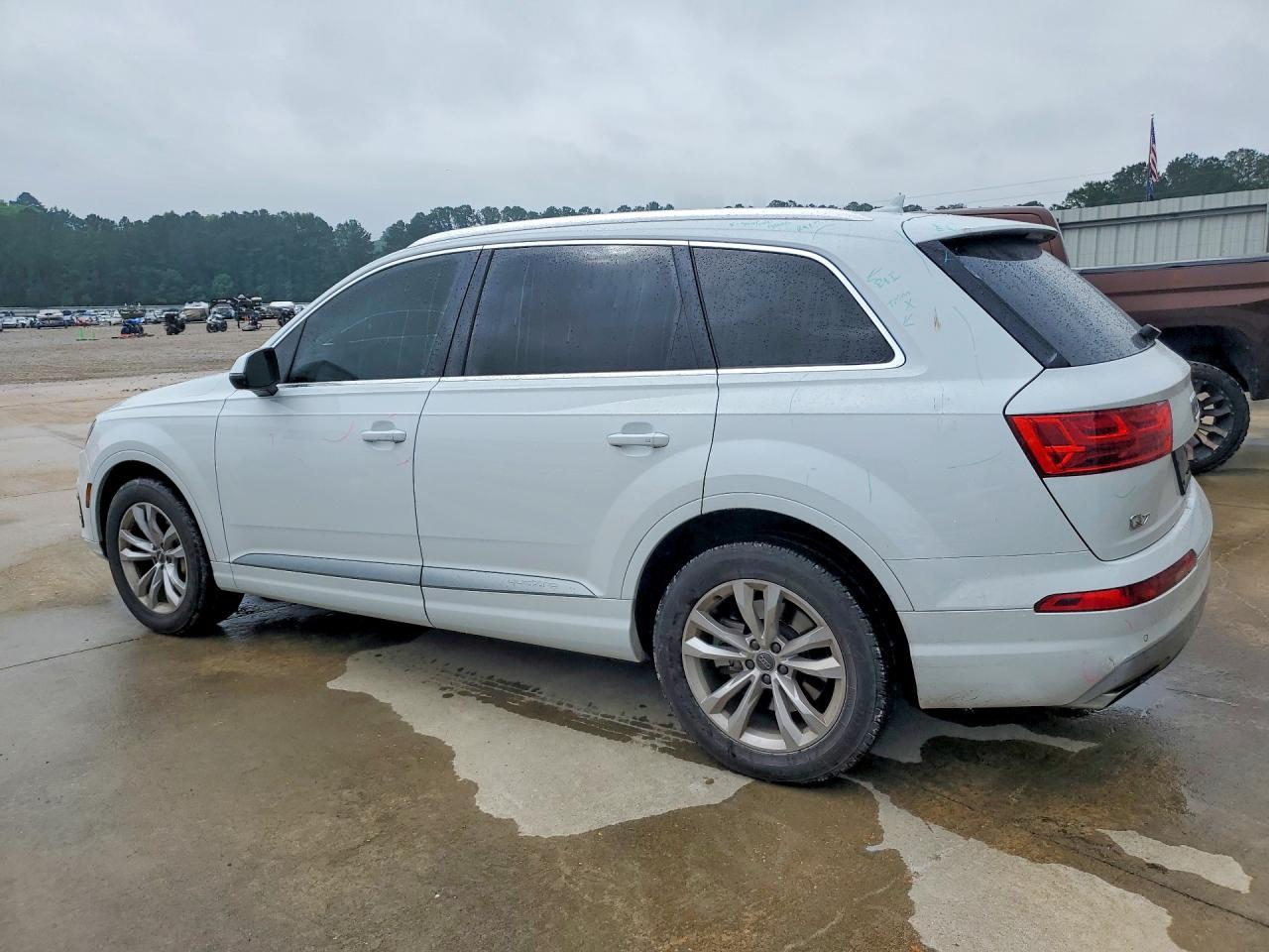 2018 Audi Q7 Premium Plus - zdjęcie 2