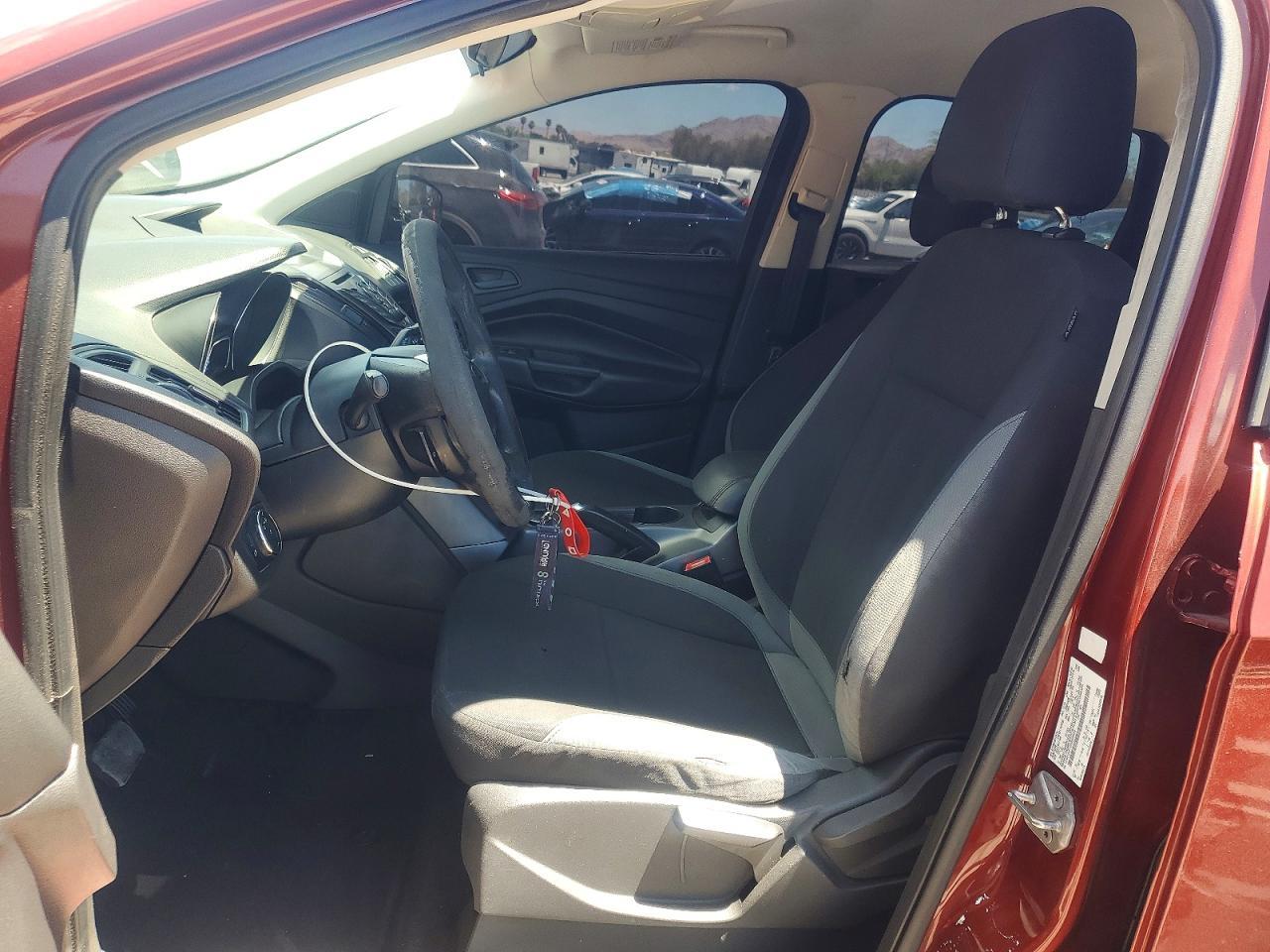 2014 Ford Escape S - zdjęcie 7