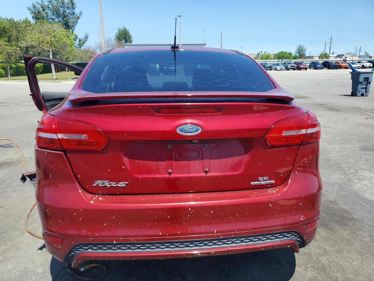 2016 Ford Focus Se - zdjęcie 6