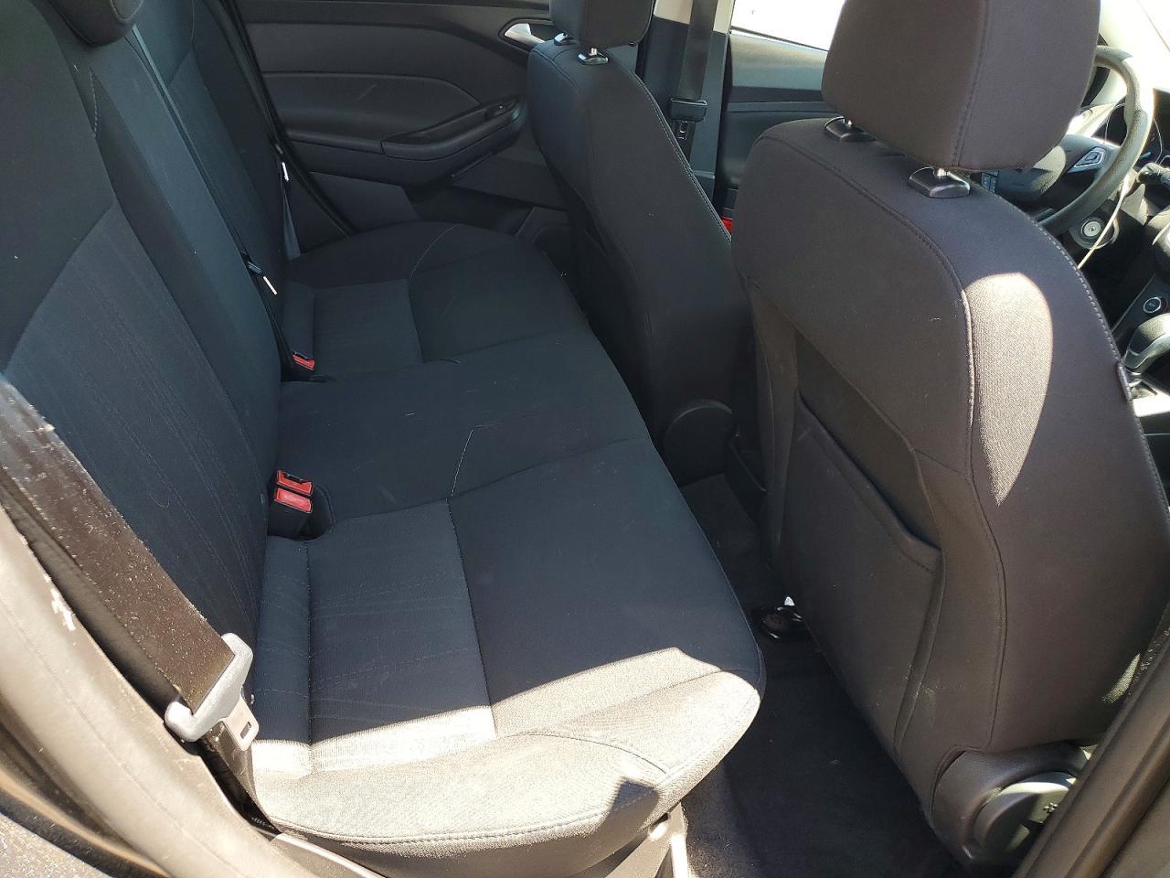 2017 Ford Focus Sel - zdjęcie 10