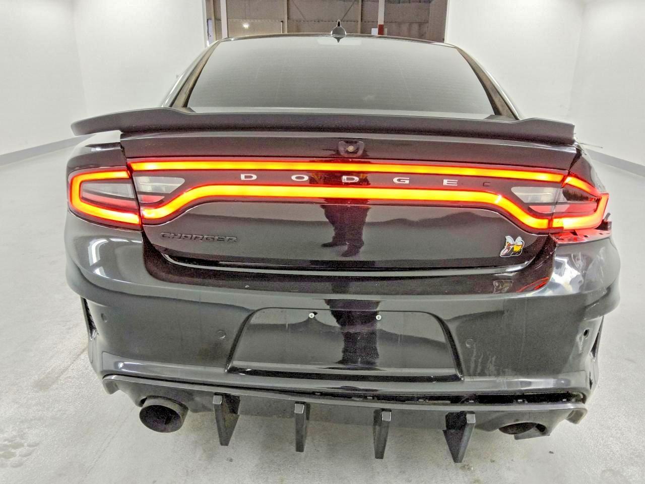 2022 Dodge Charger Scat Pack - zdjęcie 6
