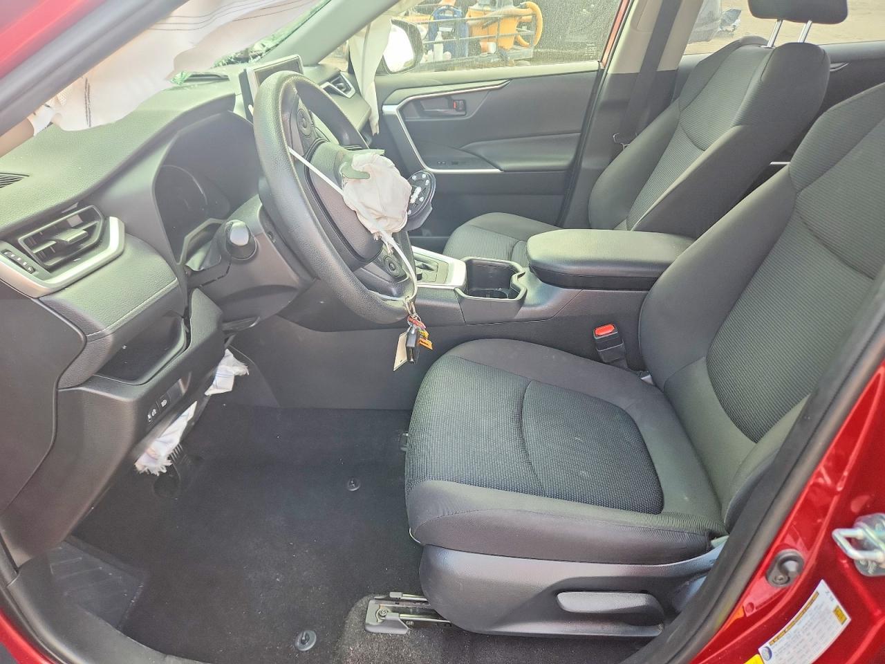 2023 Toyota Rav4 Le - zdjęcie 7