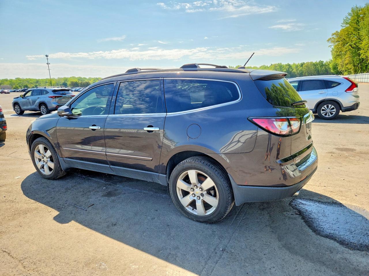 2014 Chevrolet Traverse Ltz - zdjęcie 2