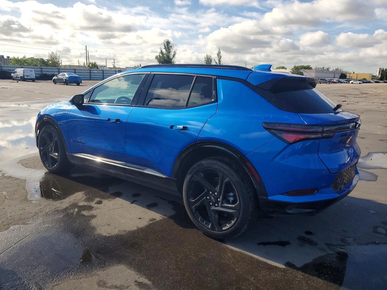 2025 Chevrolet Equinox Rs - zdjęcie 2