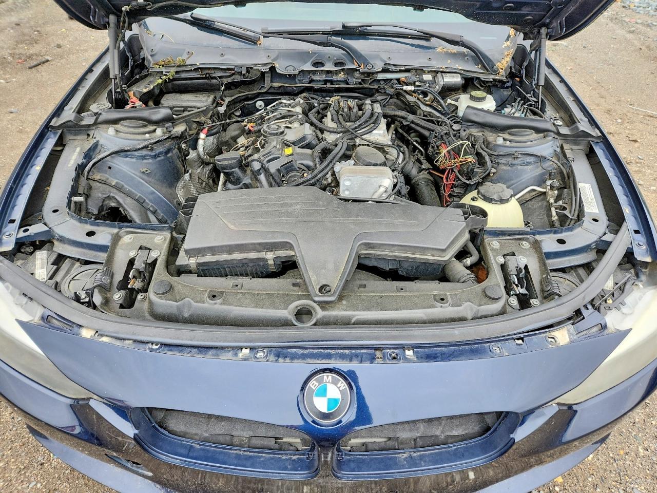2014 BMW 320 I - zdjęcie 11