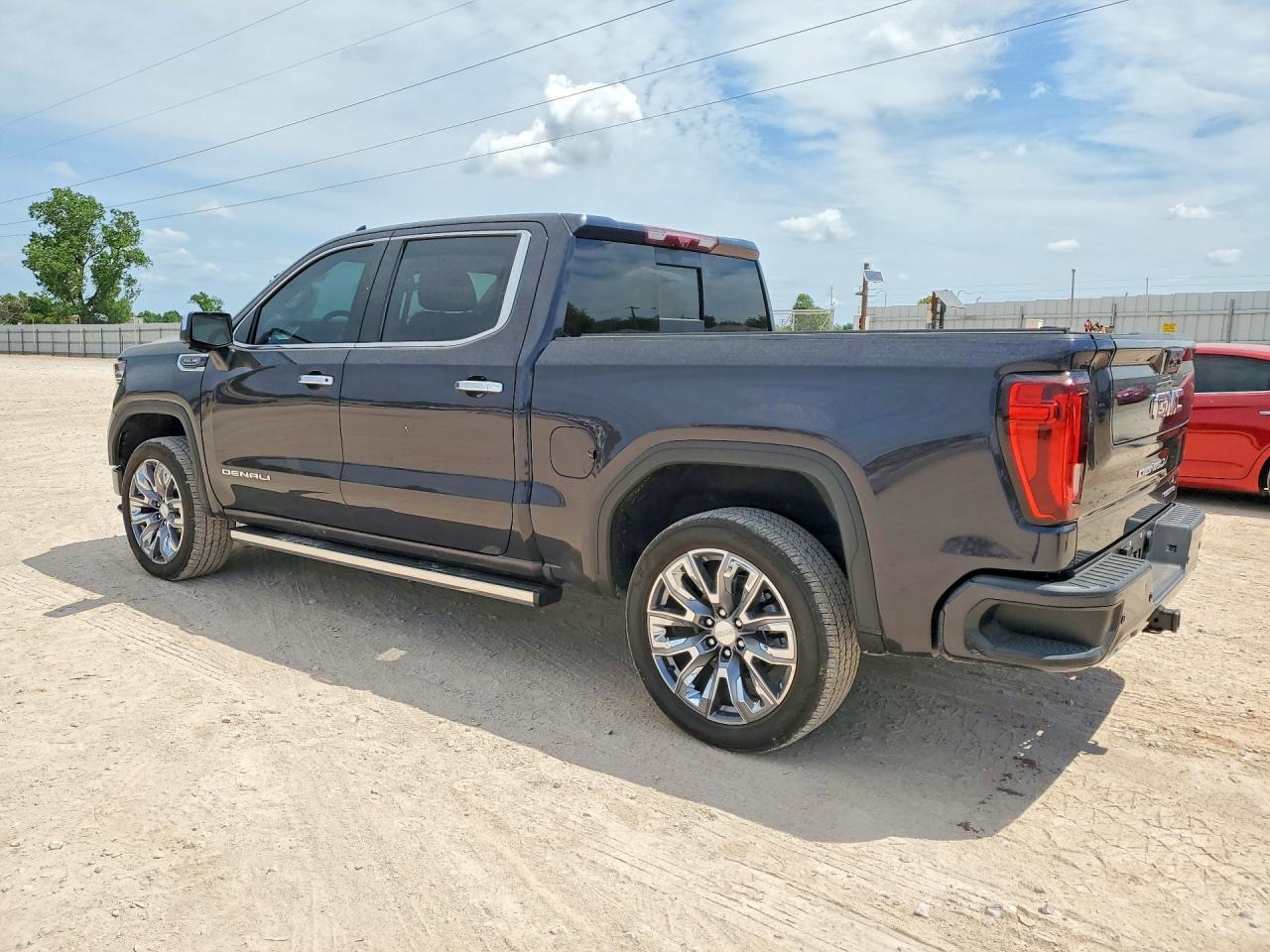 2025 GMC Sierra K1500 Denali - zdjęcie 2