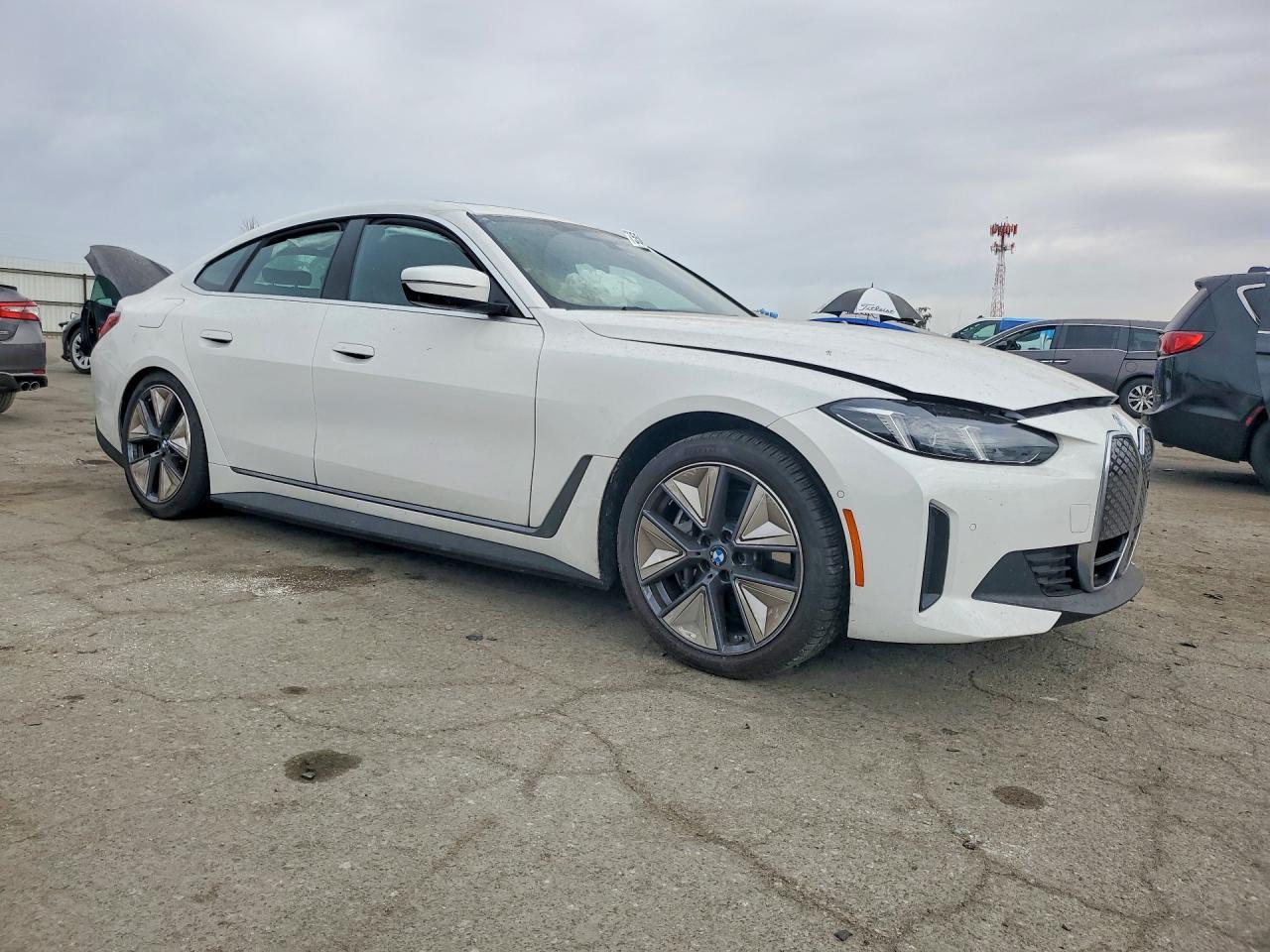 2025 BMW I4 Edrive 40 - zdjęcie 4